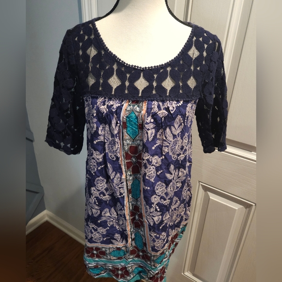 Anthropologie 3/4 length sleeve blouse in blue - Picture 7 of 9